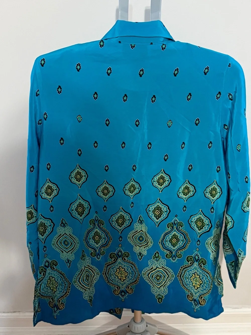 Silk Lore elegant vintage